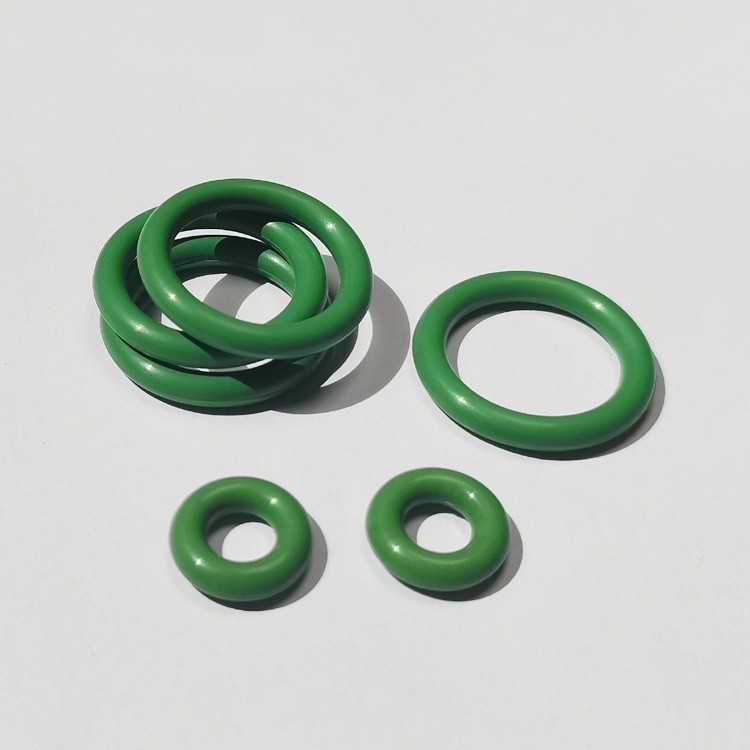 Custom Size Temperature Resistant Green Fluorine Rubber O-Ring for Automotive Seals
