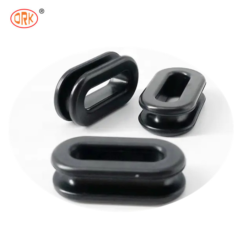 Black CR Automotive Rubber Seals Neoprene Grommet Rubber Seals For Connector Wire Harness